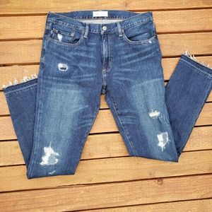 GAP Distressed Jeans Size 32x30 Skinny